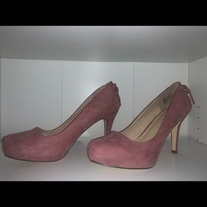 JustFab mauve suede pink closed toe heel Size 9.5
